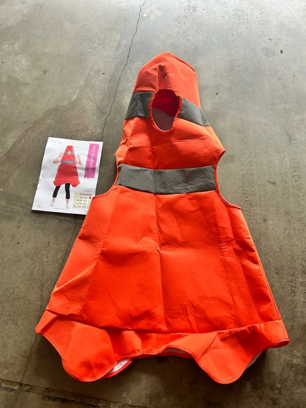 Kids Construction Cone Costume - Bright Orange | Size Small 4-6 NEW with tags